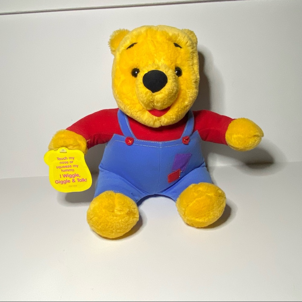 Vintage 1997 Mattel Winnie The Pooh Hug and Wiggle Talking Plush